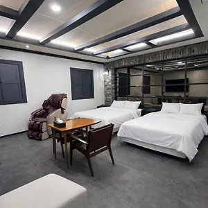 3* 호텔 Carlton Juan Spacious Renovated Free Wifi